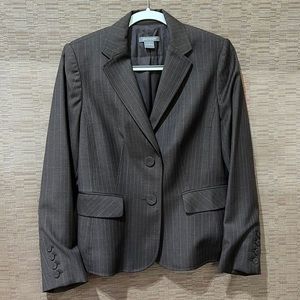Ann Taylor fitted blazer/suit jacket pinstriped in smokey brownish/gray